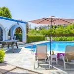 Villa Elissa By Polis