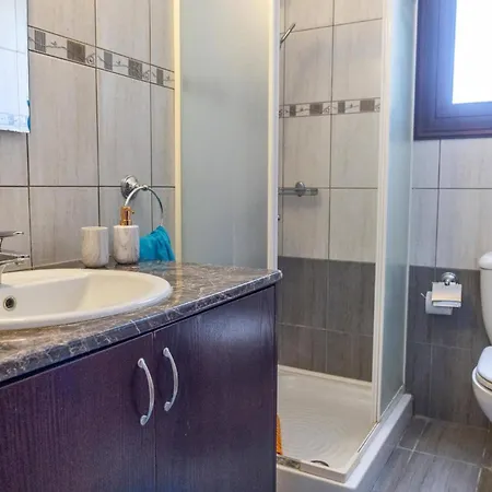 Villa Elissa By