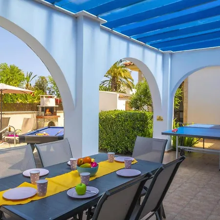 ヴィラ Elissa By *